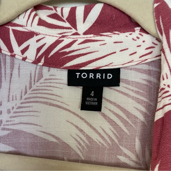 Torrid Collared Dress shirt Dress Size 4X Shaded Palm Button Front Rayon Pink - Picture 14 of 15